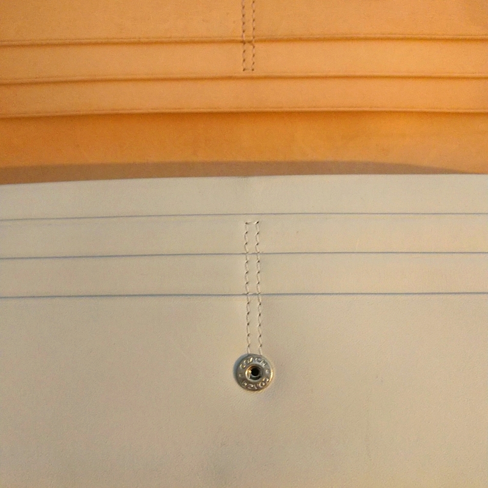 Vintage Coach wallet - Picture 12 of 12